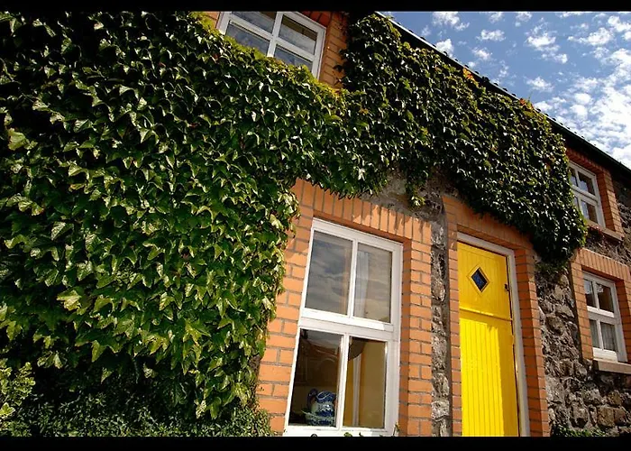 Hillcrest Cottage